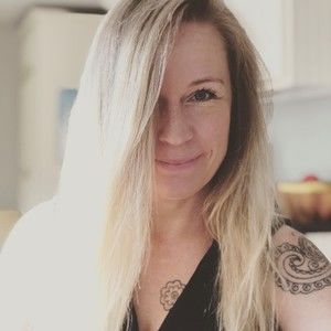 Meet your Posher, Aila